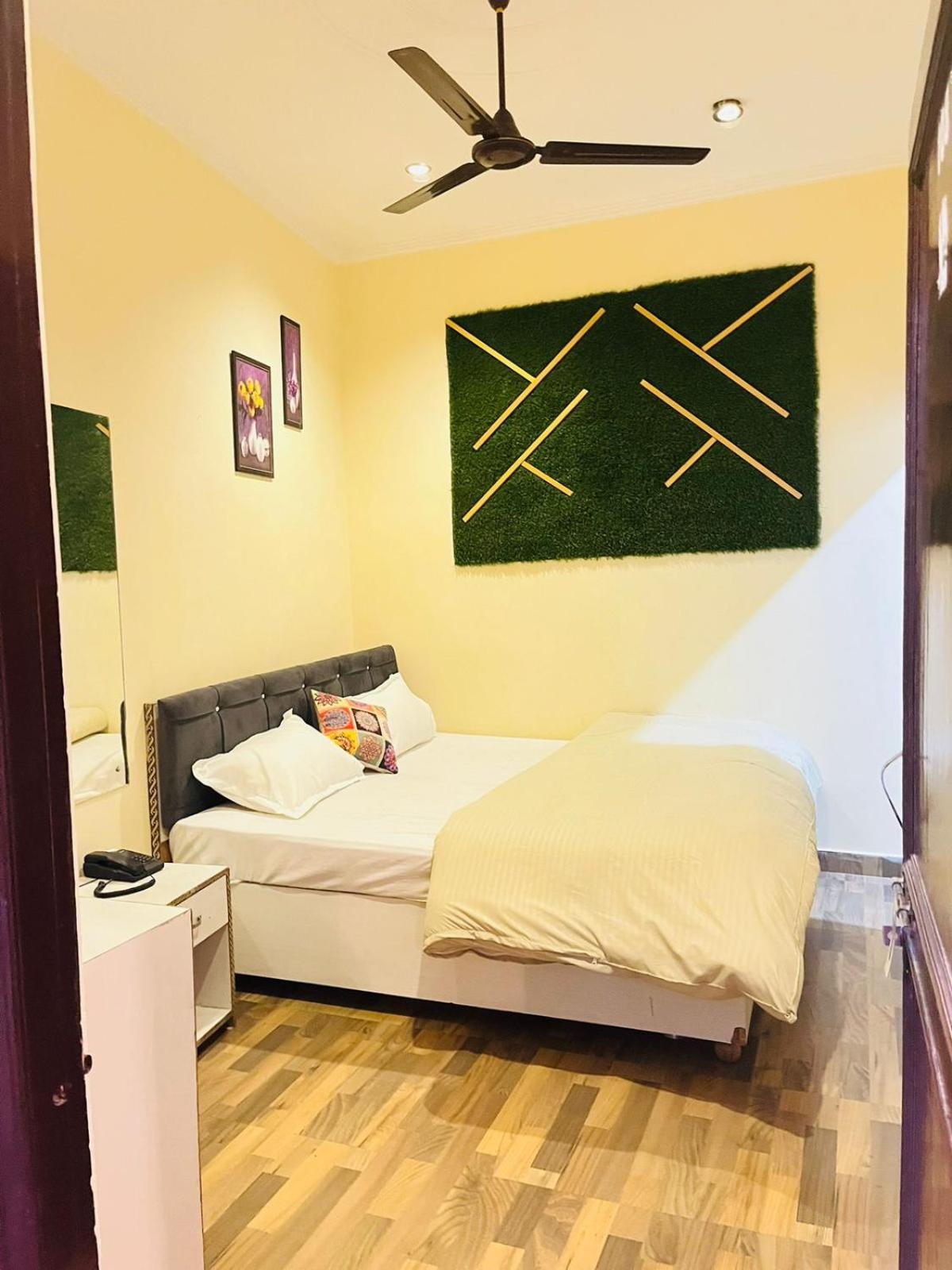 Olt Hostel Rishīkesh Habitación foto